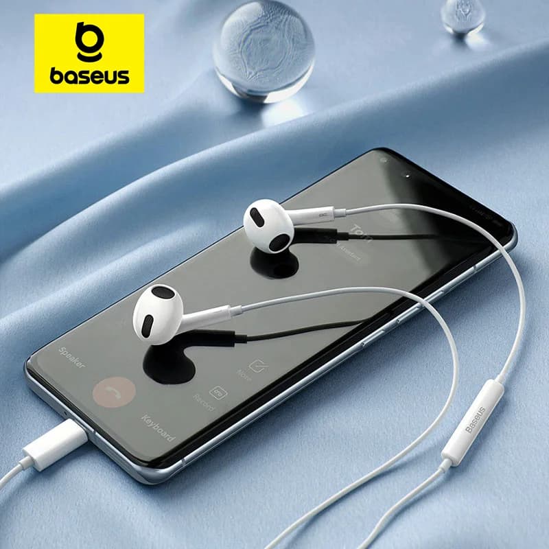 Langalliset USB-C-kuulokkeet mikrofonilla